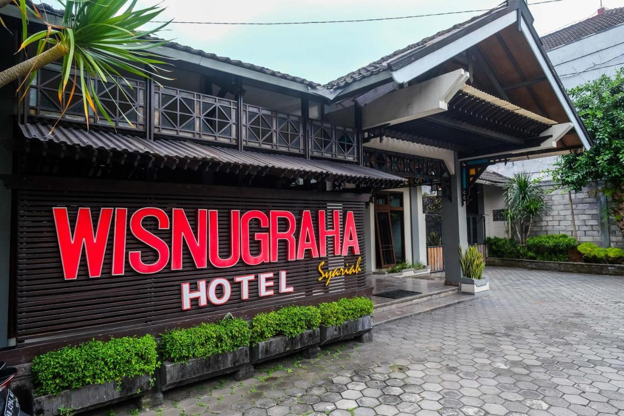 Urbanview Hotel Syariah Wisnugraha By Reddoorz 요그야카르타 외부 사진